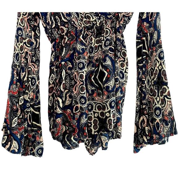 Abercrombie & Fitch Romper Shorts Long Bell Sleeves Abstract Print XS Black Blue - Picture 5 of 16